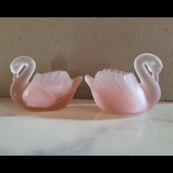 Vintage Frosted Glass Pink Swan Candles Set of 2 New Cottagecore 80s 90s MCM - Picture 2 of 4